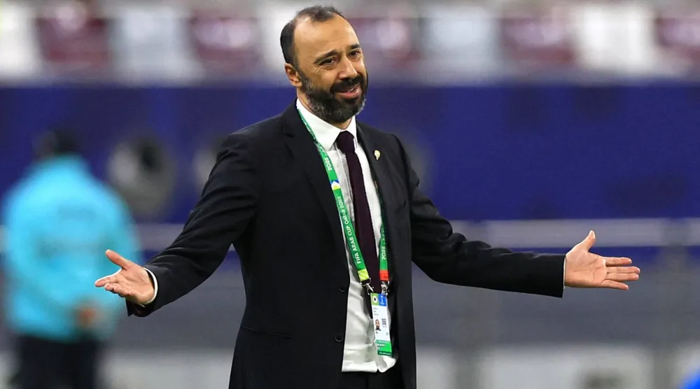 طارق السكتيوي مدرب منتخب المغرب (رويترز)