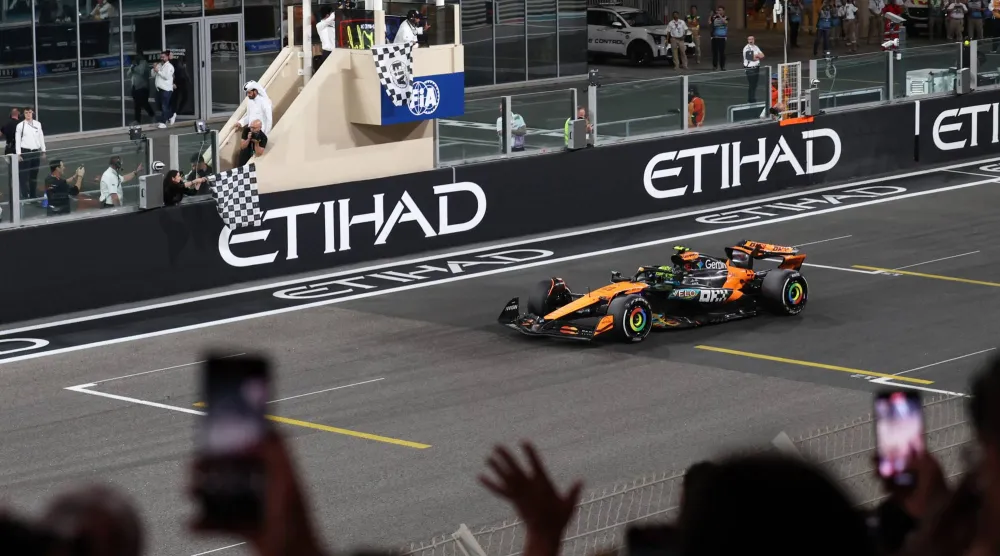 تعود جائزة البرتغال الكبرى المقرر إقامتها في بورتيماو إلى روزنامة بطولة العالم للفورمولا واحد (إ.ب.أ)