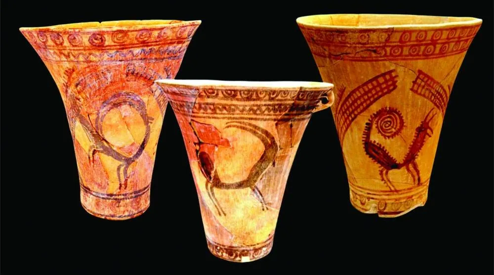 كؤوس فخارية من موقع مليحة في الشارقة