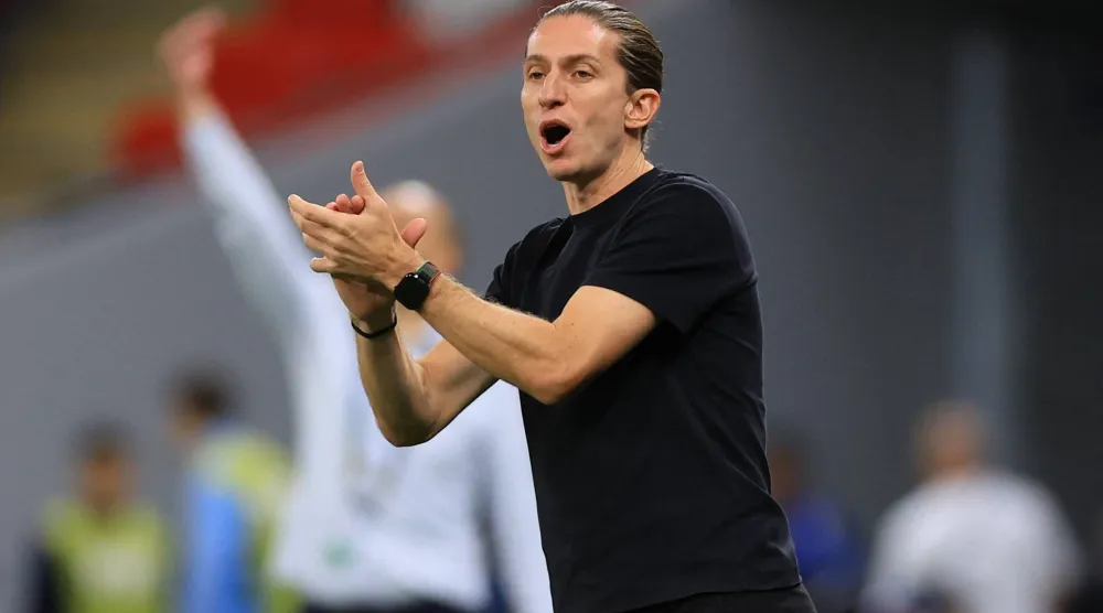 فيليبي لويس المدير الفني لفلامنغو البرازيلي (رويترز)