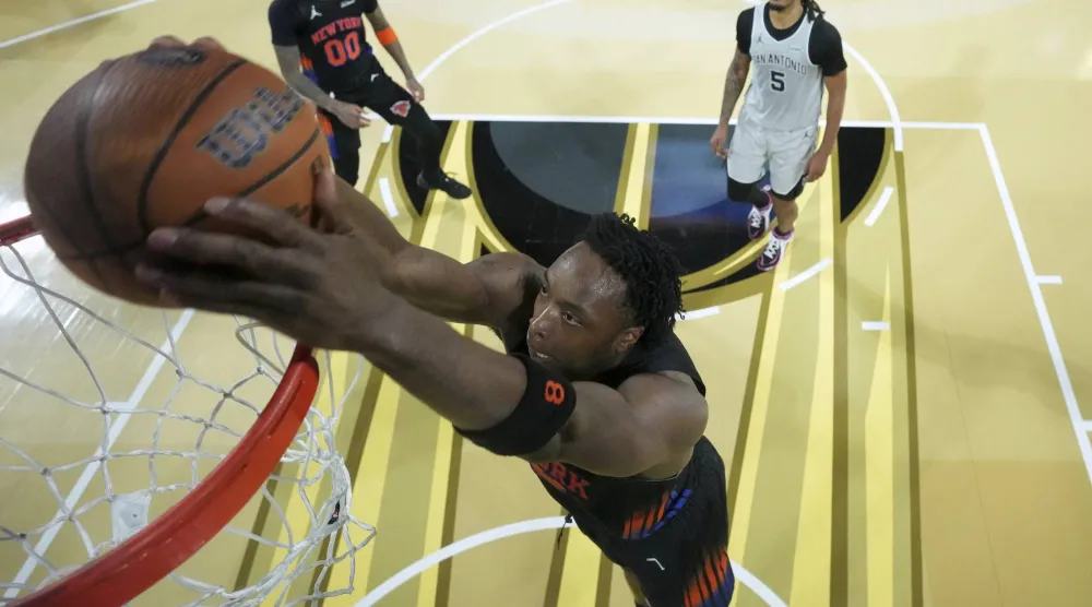 أو جي أنونوبي (أ.ب)