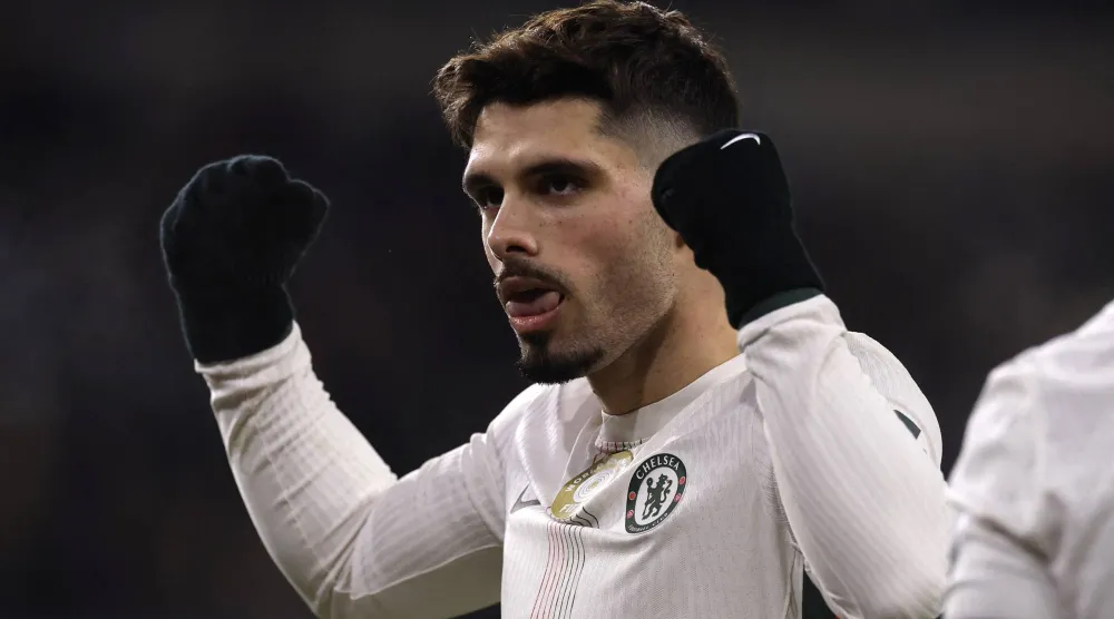 بيدرو نيتو (رويترز)