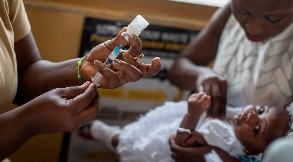 نسبة الإصابة بالملاريا في غرب أفريقيا تصل إلى 18.4 % بين الرضع الذين تقل أعمارهم عن ستة أشهر (أ.ف.ب)