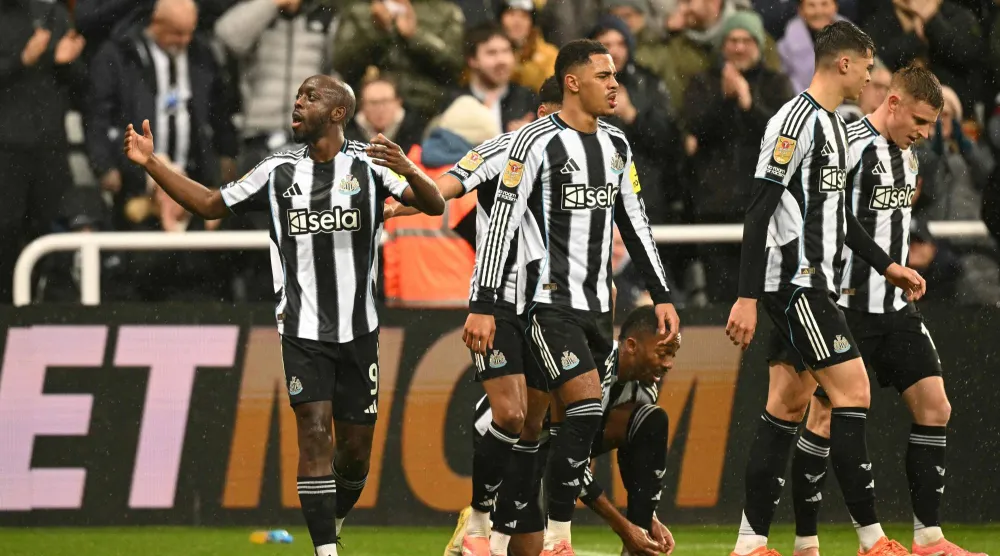 نيوكاسل يونايتد يبلغ الدور نصف النهائي (أ.ف.ب)