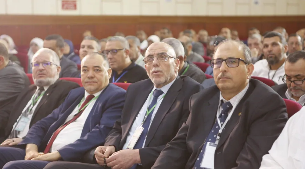 اجتماع لقيادات «حمس» الإسلامية (إعلام حزبي)