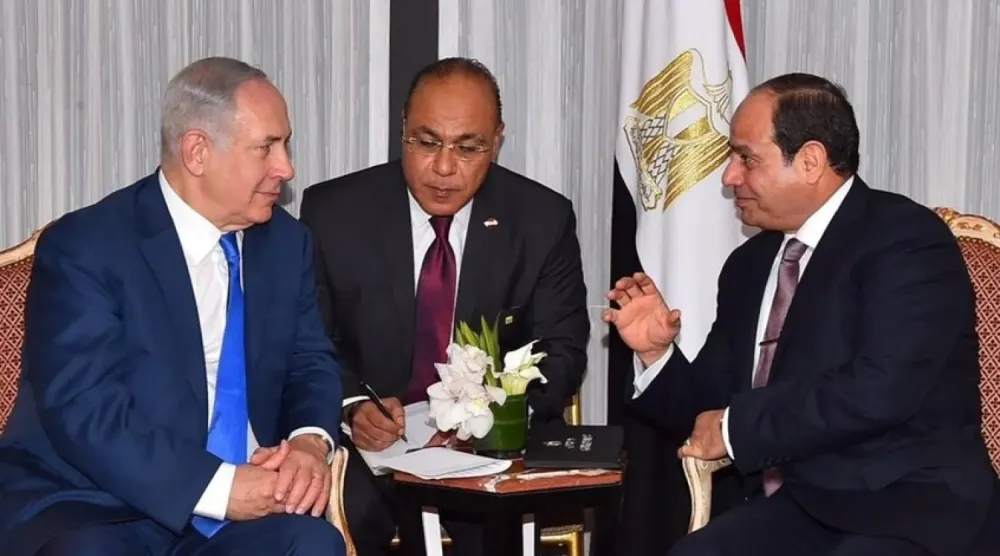 2017’de New York’ta BM Genel Kurulu toplantıları sırasında yapılan Sisi–Netanyahu görüşmesinden bir kare