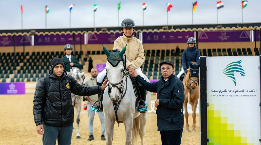 غزاوي أحد أبرز المواهب السعودية في قفز الحواجز (الشرق الأوسط)