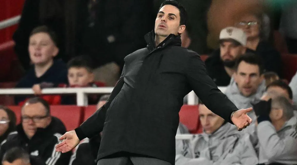 ميكل أرتيتا مدرب آرسنال (أ.ف.ب)