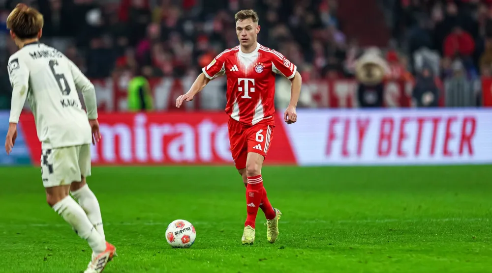 جوشوا كيميتش خارج تشكيلة بايرن (إ.ب.أ)