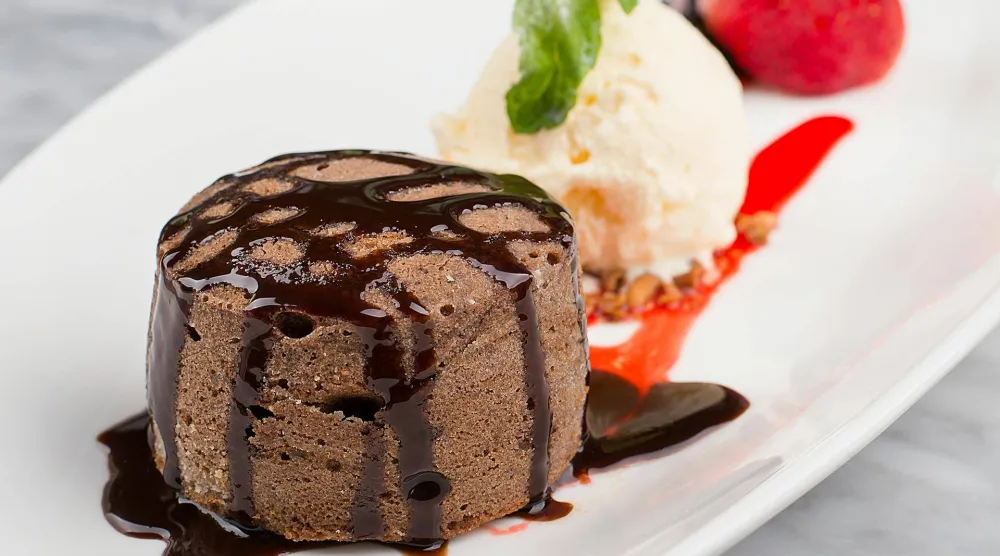 تارت الشوكولاته... فخامةُ المذاق على موائد الأعياد