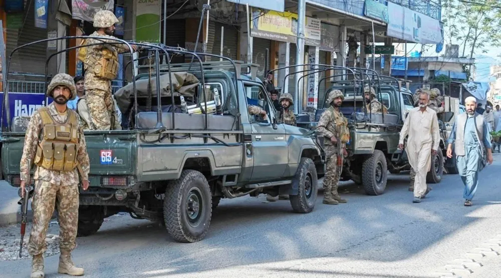 عناصر من الجيش الباكستاني في حالة استنفار (أرشيفية - متداولة)