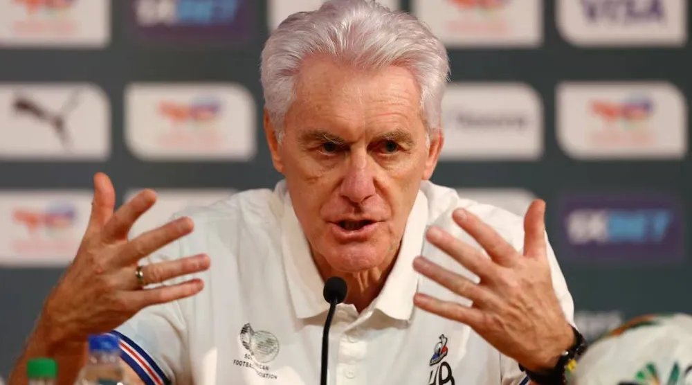 هوغو بروس (رويترز)