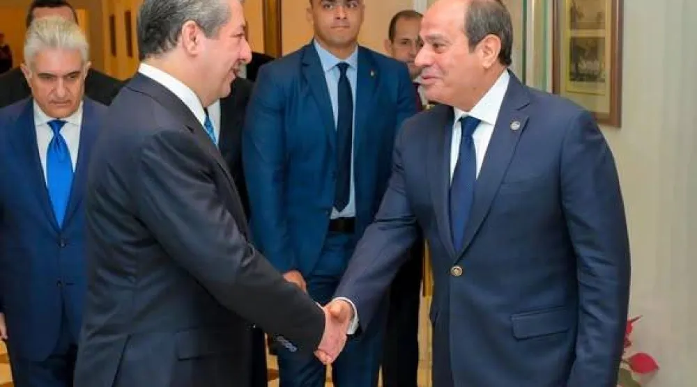 الرئيس عبد الفتاح السيسي خلال محادثات مع رئيس حكومة كردستان - العراق مسرور بارزاني في القاهرة الأحد (الرئاسة المصرية)