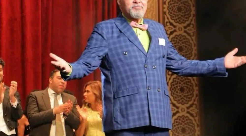 سامي مغاوري على خشبة المسرح (الشرق الأوسط)