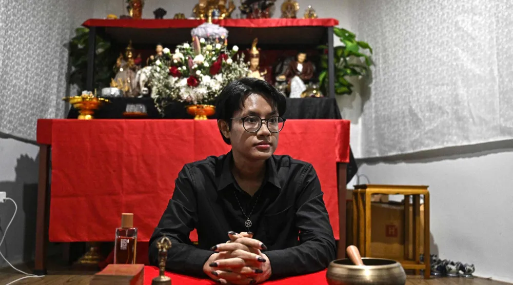 المنجّم لين نيو تاريار (أ.ف.ب)