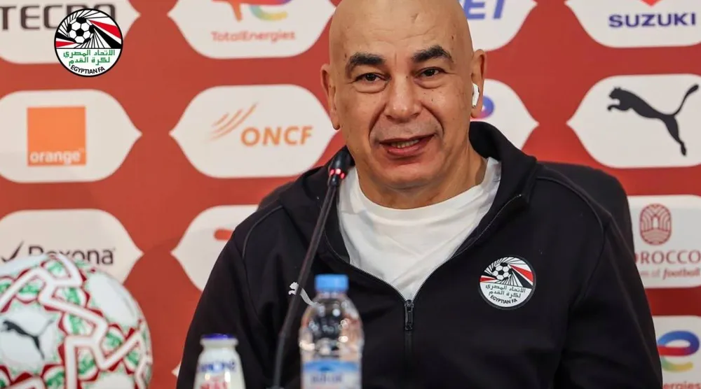 حسام حسن خلال المؤتمر الصحافي الأحد (الاتحاد المصري)