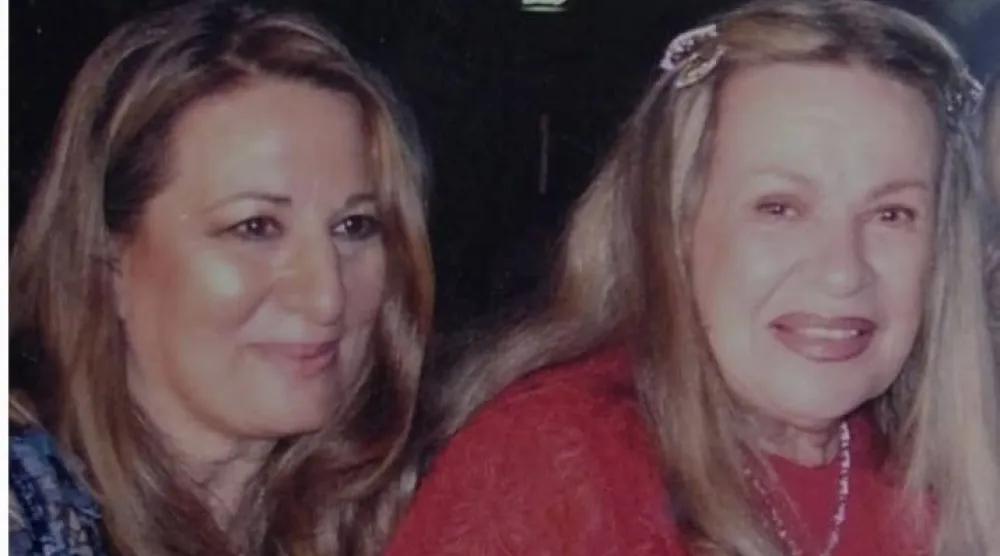 الفنانة هند رستم وابنتها بسنت رضا (خاص لـ«الشرق الأوسط»)