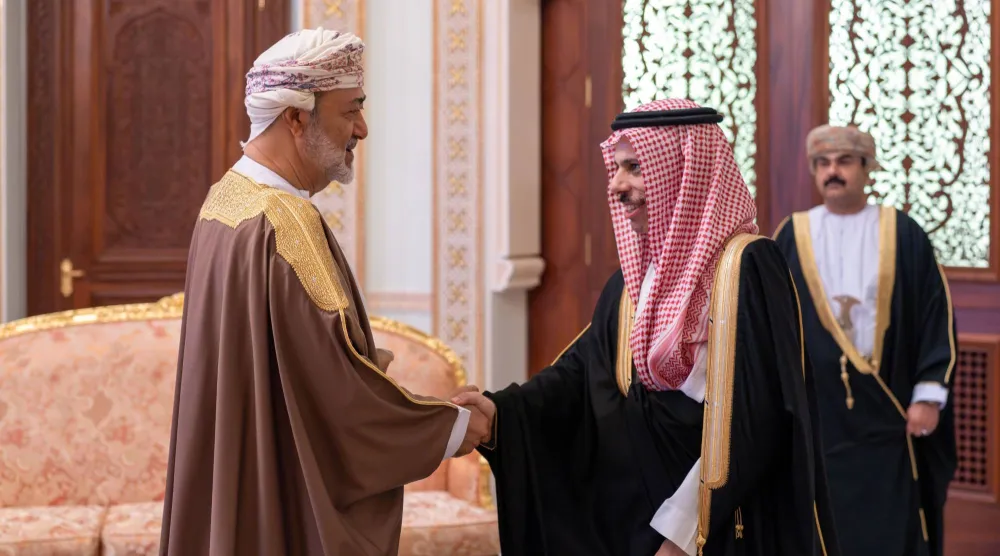 سلطان عمان يستقبل وزير الخارجية السعودي (العمانية)