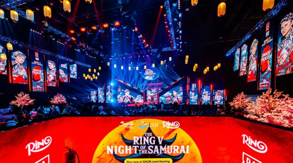 انطلقت اليوم الثلاثاء في المسرح العالمي بمنطقة بوليفارد سيتي فعاليات أسبوع النزال لليلة الساموراي (موسم الرياض)