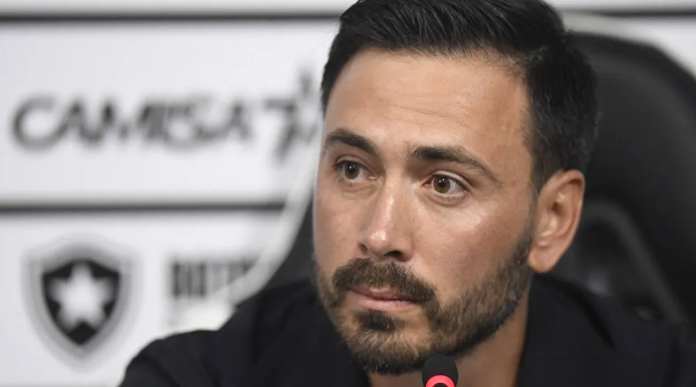 ديفيد أنشيلوتي مرشح لتدريب بيزا (أ.ف.ب)