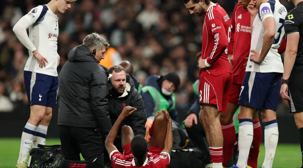 إيزاك سيغيب لفترة طويلة (رويترز)