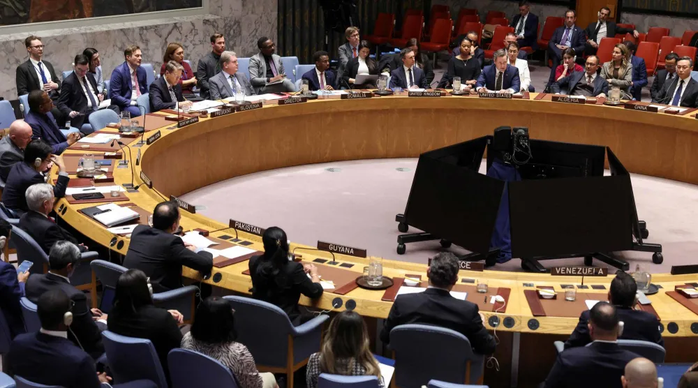 الاجتماع الطارئ لمجلس الأمن الدولي الذي عقد في نيويورك (أ.ف.ب)