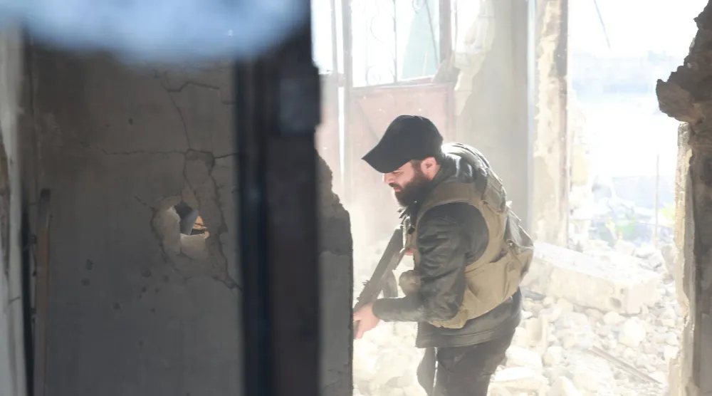 استهداف مجموعةً من خلية “سرايا الجواد” الإرهابية التابعة لسهيل الحسن بريف جبلة (الداخلية السورية)