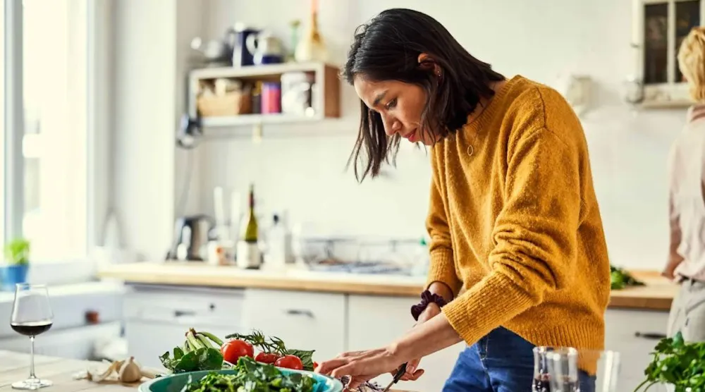 طهي وجبة مألوفة يمكن أن يساعد على تحسين المزاج (مجلة ريل سيمبل)