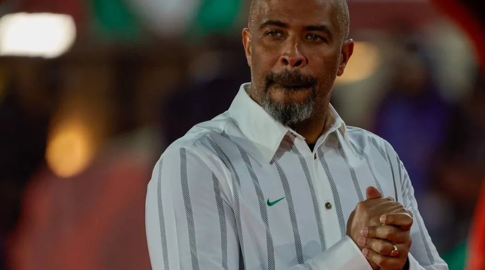 المالي إريك شيل المدير الفني لمنتخب نيجيريا (أ.ف.ب)