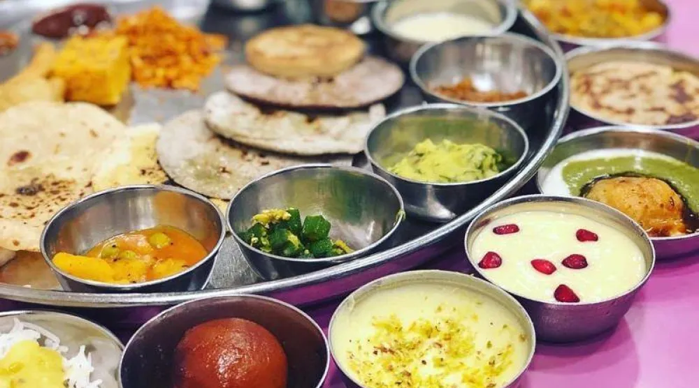 أطباق شعبية شهية (أفضل 50 مطعما) 