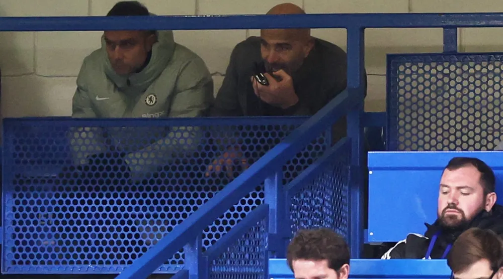 ماريسكا قاد تشيلسي من المدرجات (رويترز)