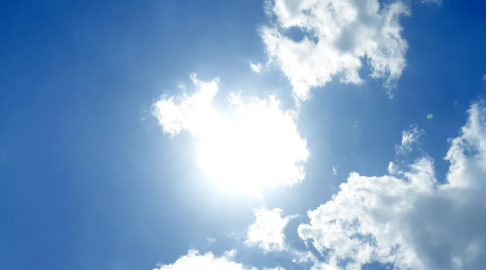 يرى البعض في كثير من الأحيان وجوهاً وأشكالاً مألوفة في السحب (بكساباي)