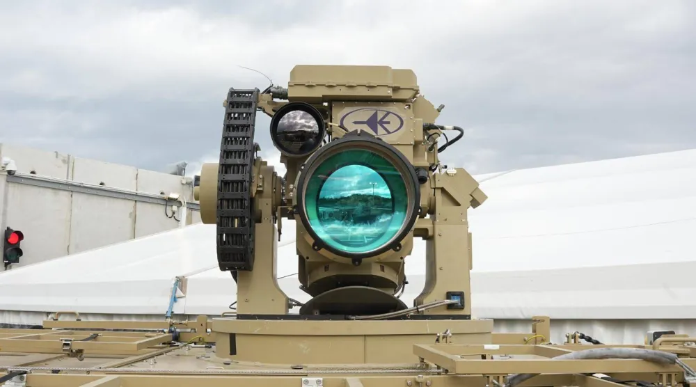 منظومة الاعتراض الإسرائيلية «الشعاع الحديدي» التي تعمل بالليزر (شركة رافائيل للصناعات الدفاعية)