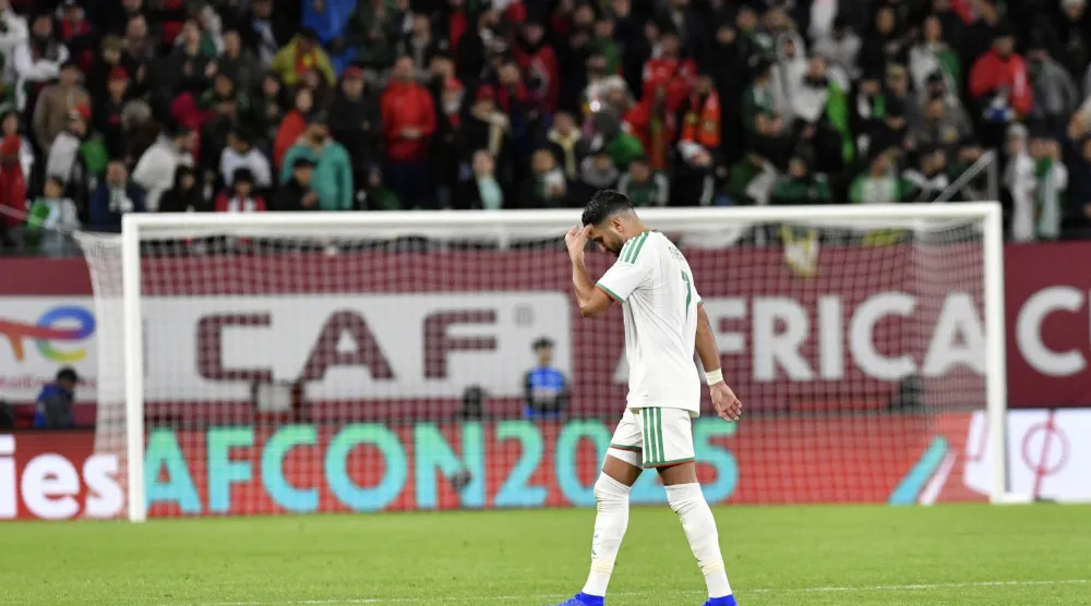 النجم الجزائري رياض محرز (إ.ب.أ)