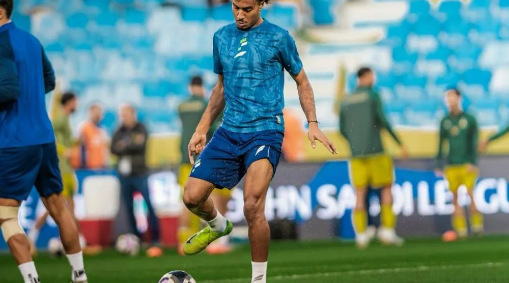 عبد العزيز الفواز لاعب فريق الفتح (نادي الفتح) 