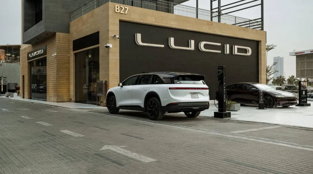 استوديو شركة «لوسد» بالمنطقة الشرقية في السعودية (الشرق الأوسط)