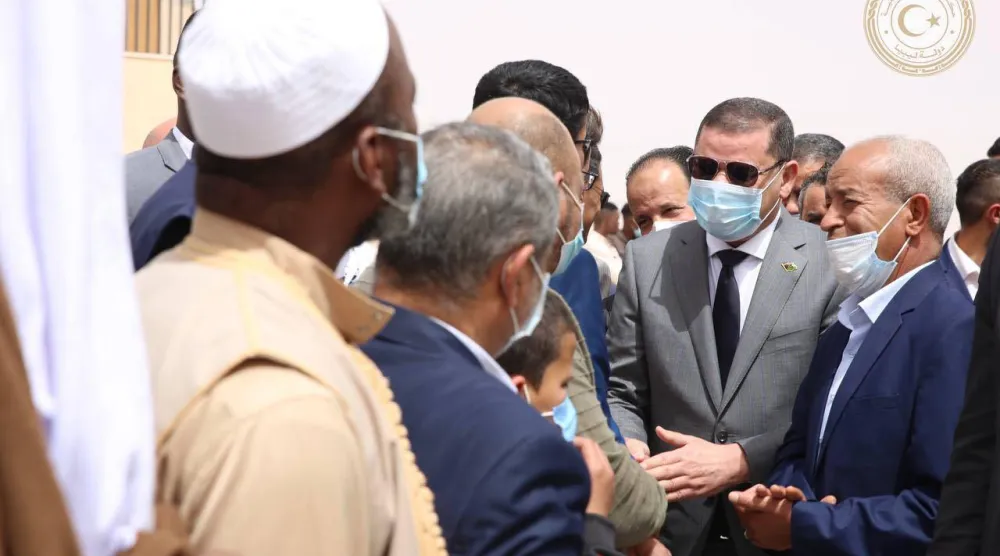 الدبيبة خلال زيارة إلى تاورغاء قبل 4 أعوام (مكتب الدبيبة)