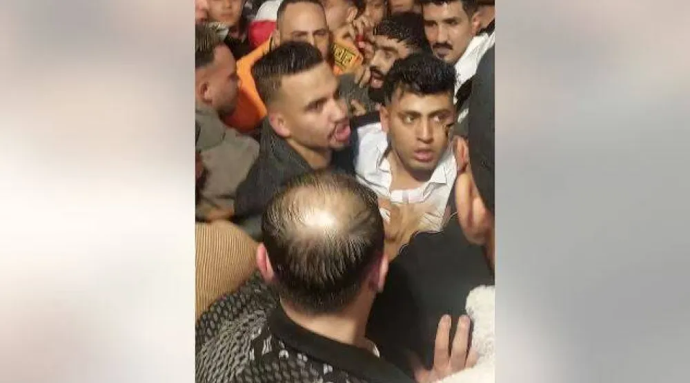 جانب من التزاحم والفوضى في الزفاف (فيسبوك)