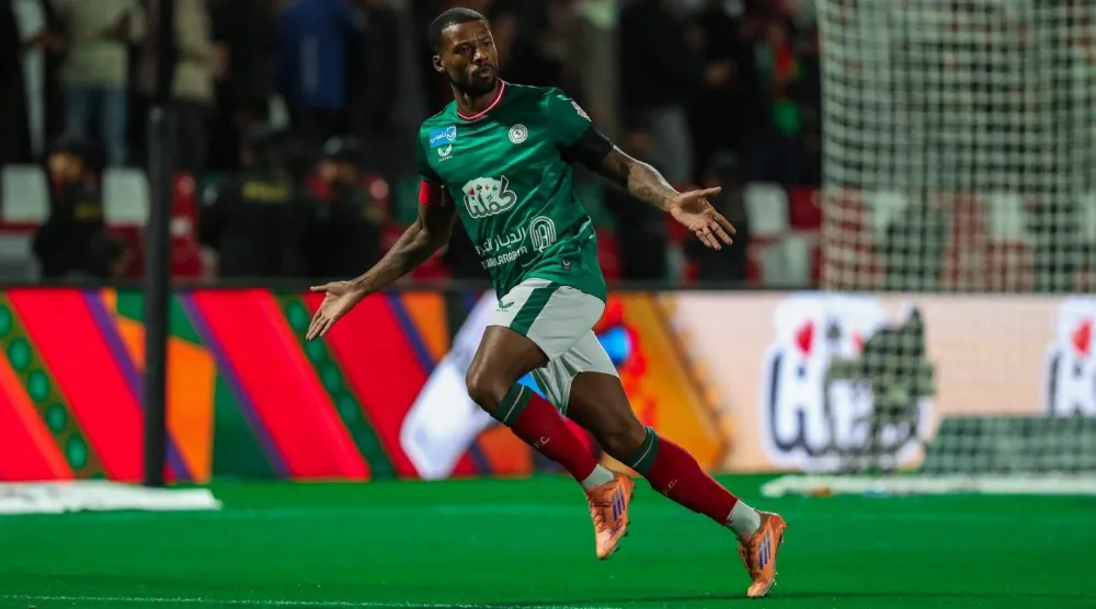  فينالدوم محتفلاً بالهدف الأول (موقع النادي)