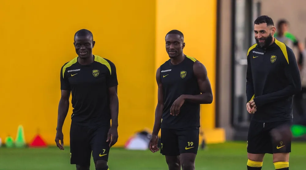 لاعبو الاتحاد خلال استعداداتهم لملاقاة نيوم (موقع النادي)