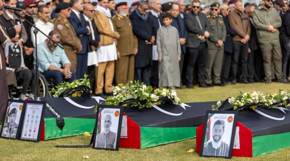 من مراسم تشييع الحداد وقادة عسكريين في مدينة مصراتة الليبية (بلدية مصراتة)