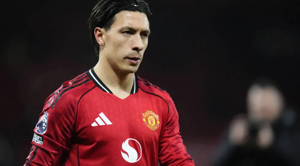 ليساندرو مارتينيز (د.ب.أ)