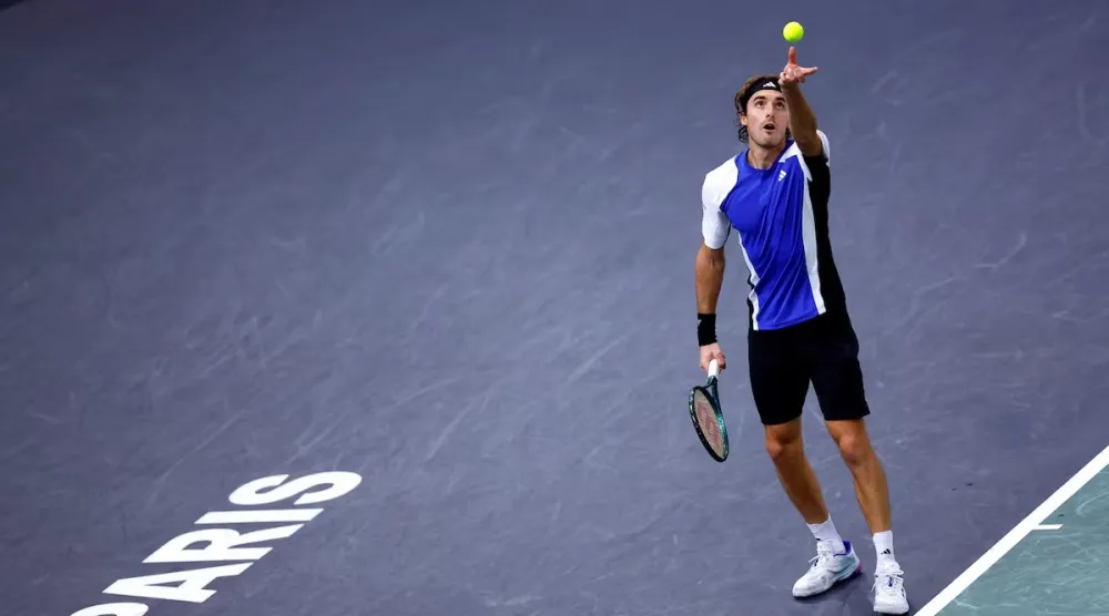 ستيفانوس تسيتسيباس (رويترز)