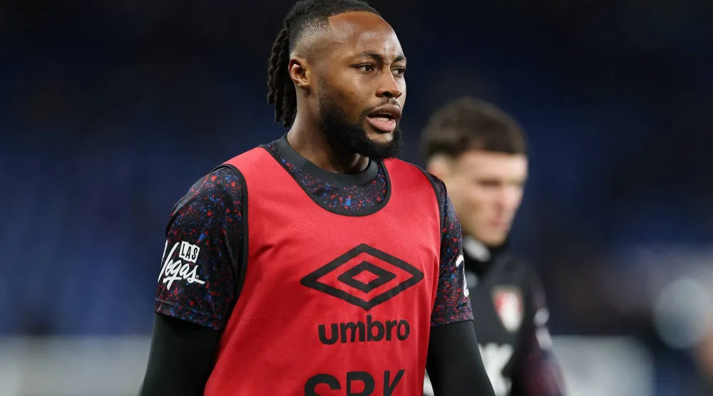 أنطوان سيمينيو (رويترز)