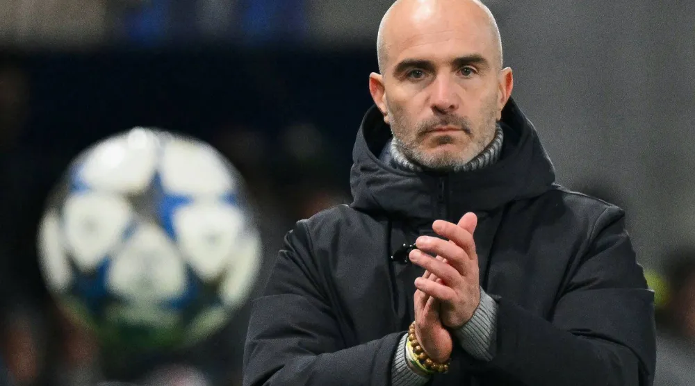 Chelsea's Italian head coach Enzo Maresca reacts during the UEFA Champions League league phase day 6 football match between Atalanta Bergamo and Chelsea FC at Bergamo Stadium, in Bergamo on December 9, 2025. (AFP)