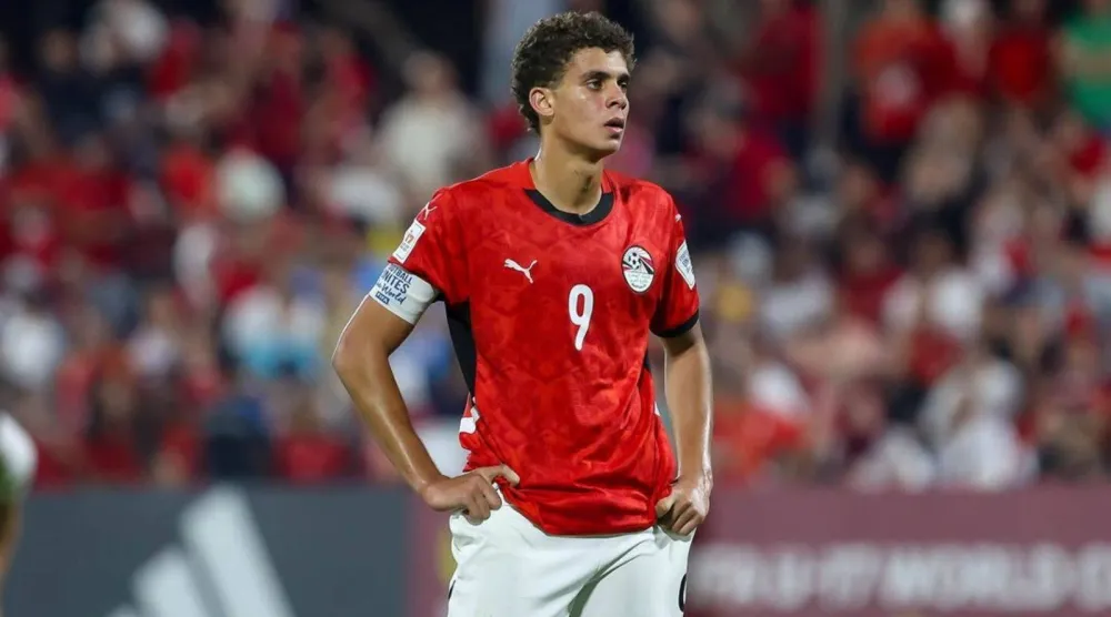 لاعب الأهلي المصري حمزة عبد الكريم (منصة إكس)