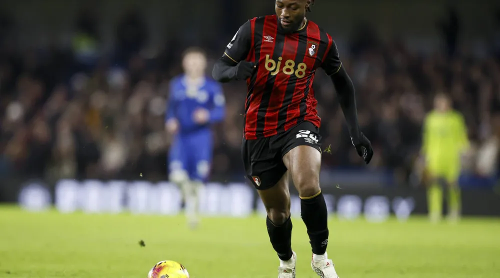 Antoine Semenyo of Bournemouth in action during the English Premier League match between Chelsea FC and AFC Bournemouth, in London, Britain, 30 December 2025.  EPA/DAVID CLIFF