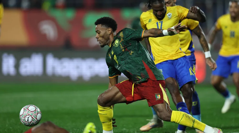 صامويل كوتو لاعب منتخب الكاميرون (أ.ف.ب)