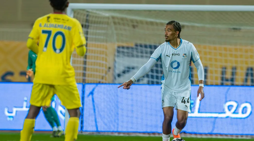 جانب من المواجهة التي كسبها نيوم بثنائية (نادي نيوم)