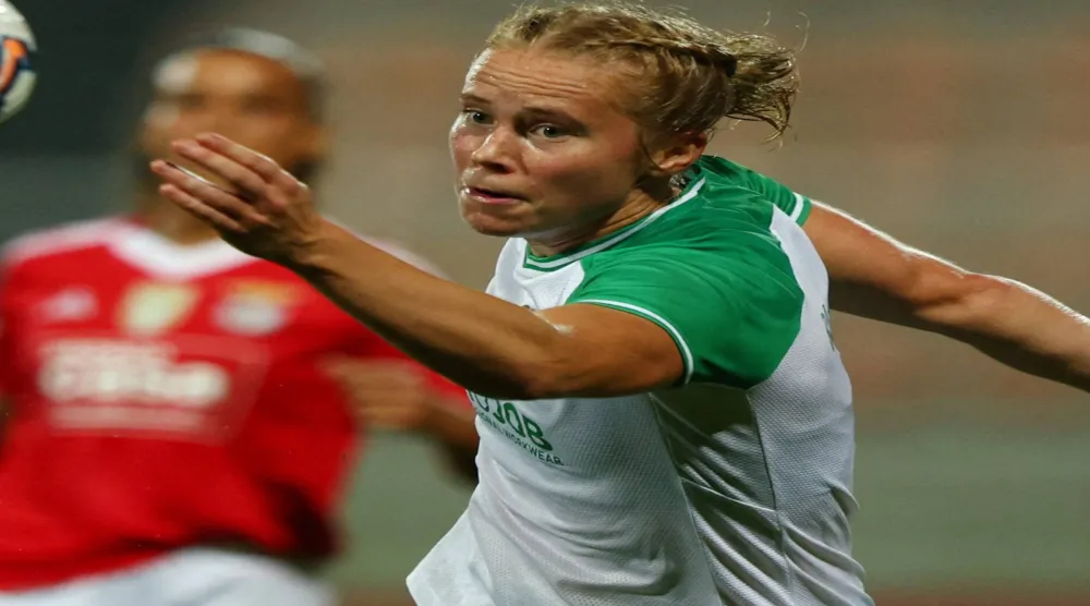 جولي بلاكستاد (رويترز)